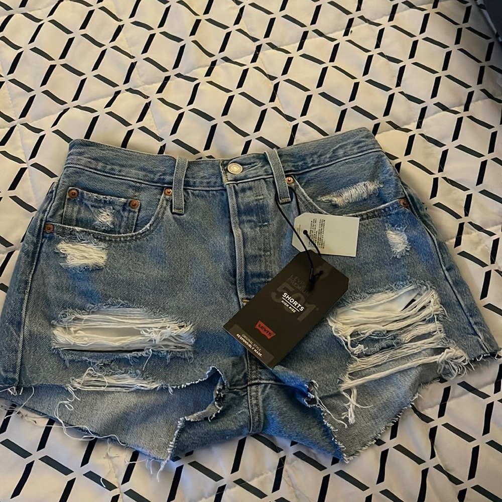 Brand new Levi’s shorts